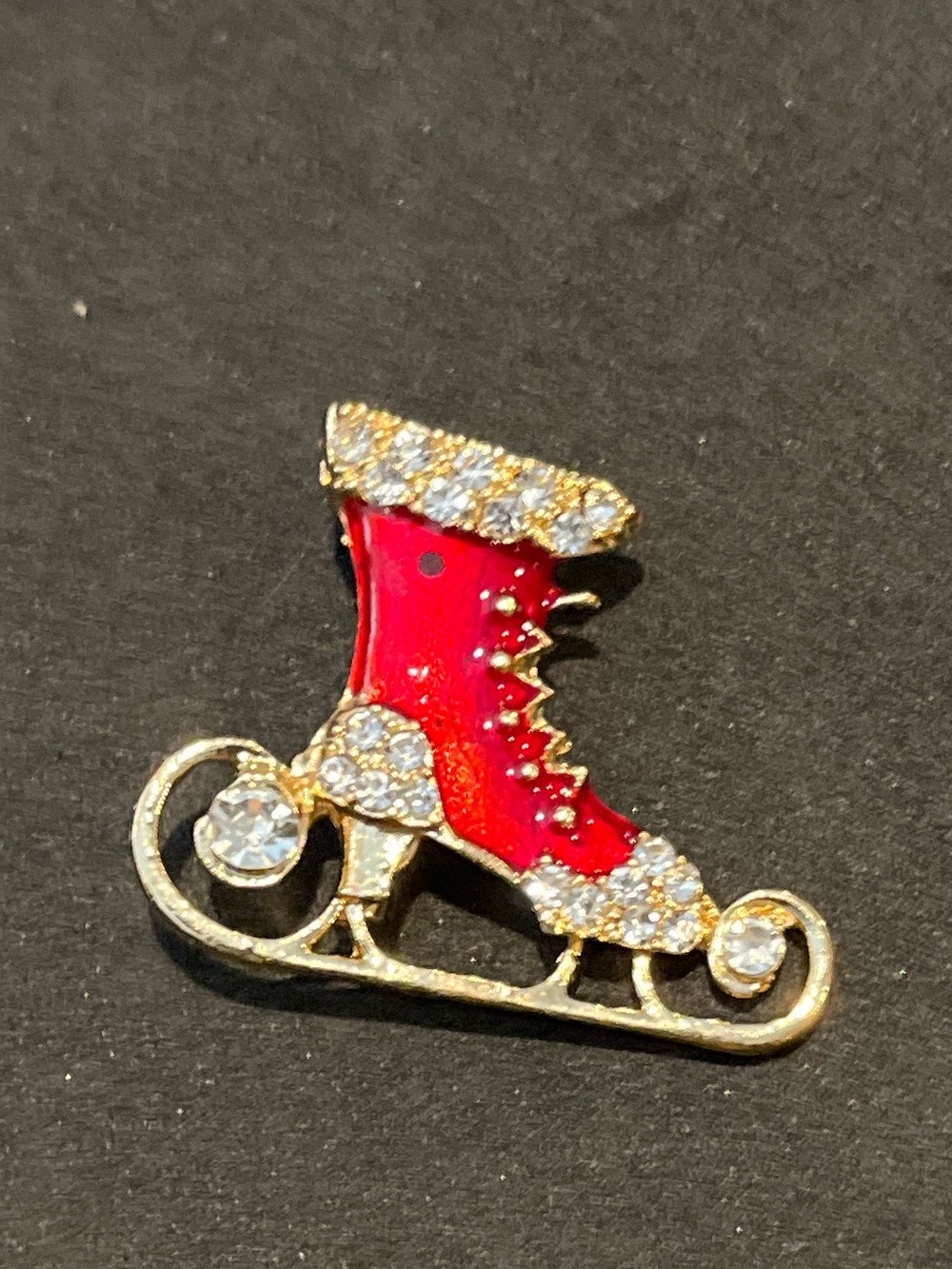 Red Crystal Ice Skate Brooch for Women